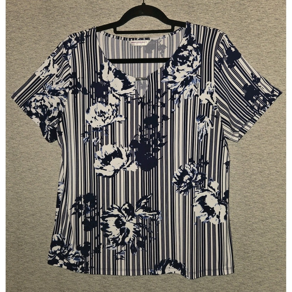 ALLISON DALEY Petite Short Sleeve Blouse Keyhole Striped Floral Top Small/Medium